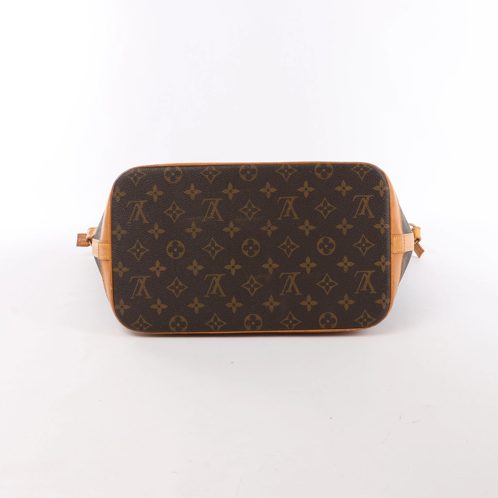 Bolso de hombro Louis Vuitton Noe de cuero Epi en negro y rojo castellano M44017