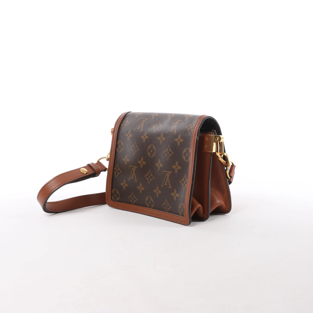 Bolso de hombro Louis Vuitton Noe de cuero Epi en negro y rojo castellano M44017