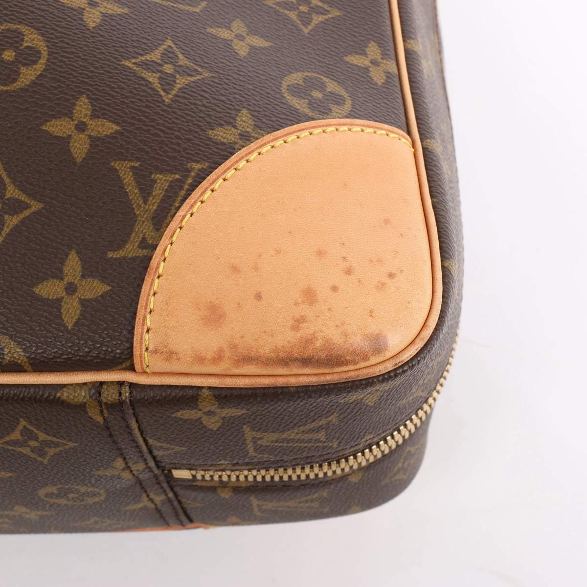 Louis Vuitton Sirius 55 Monogram Travel Bag in Brown