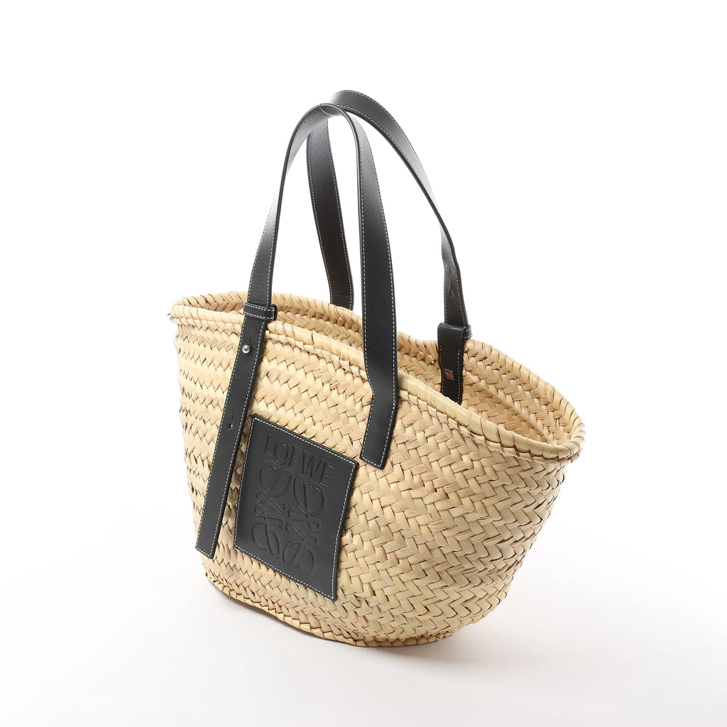 Bolso de hombro LOEWE Basket Mediano en Rafia y Piel Beige x Negro