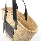 Bolso de hombro LOEWE Basket Mediano en Rafia y Piel Beige x Negro