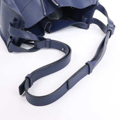 Petit sac à main bidirectionnel en cuir LOEWE Hammock, bleu marine