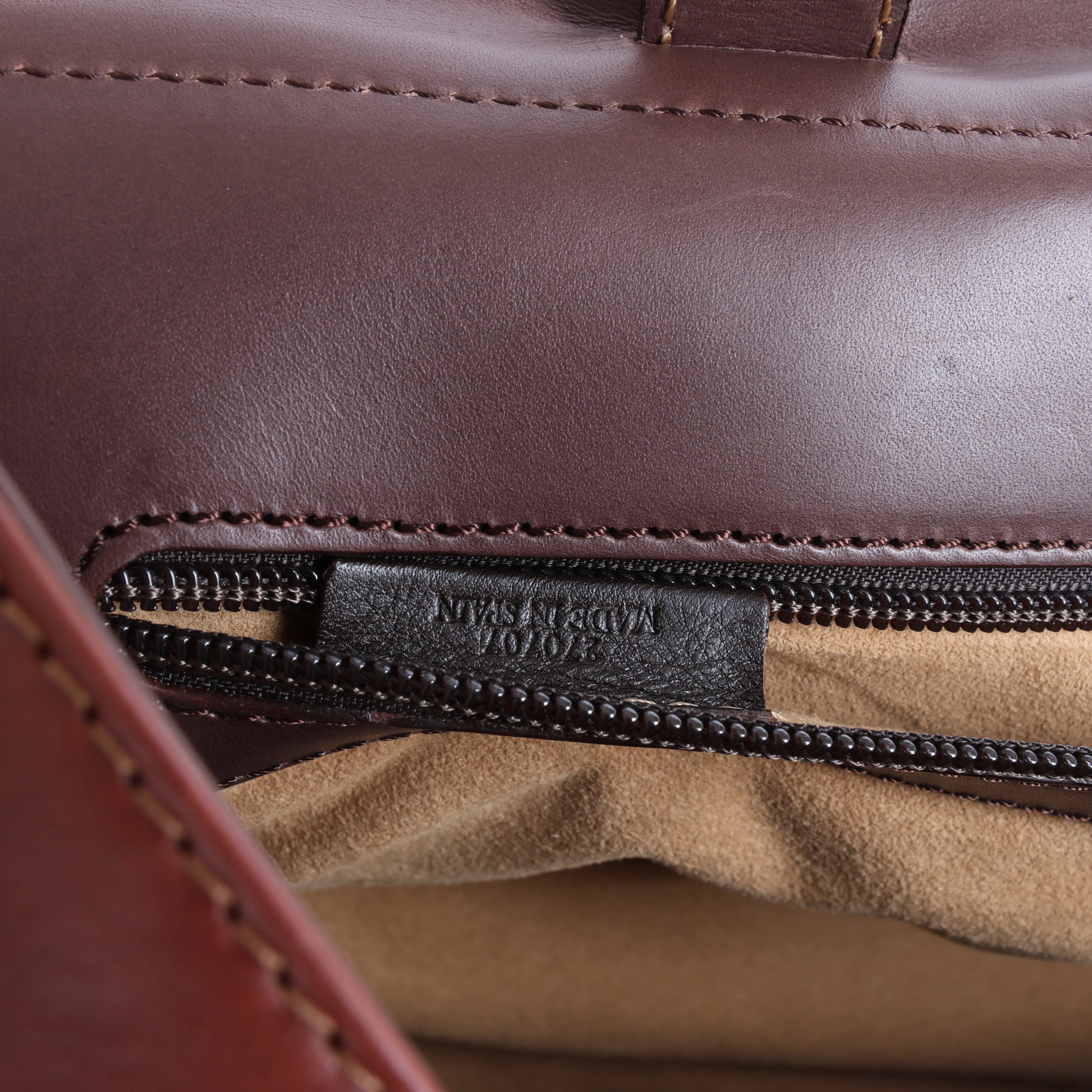 Bolso de viaje Loewe Anagram de piel en color negro