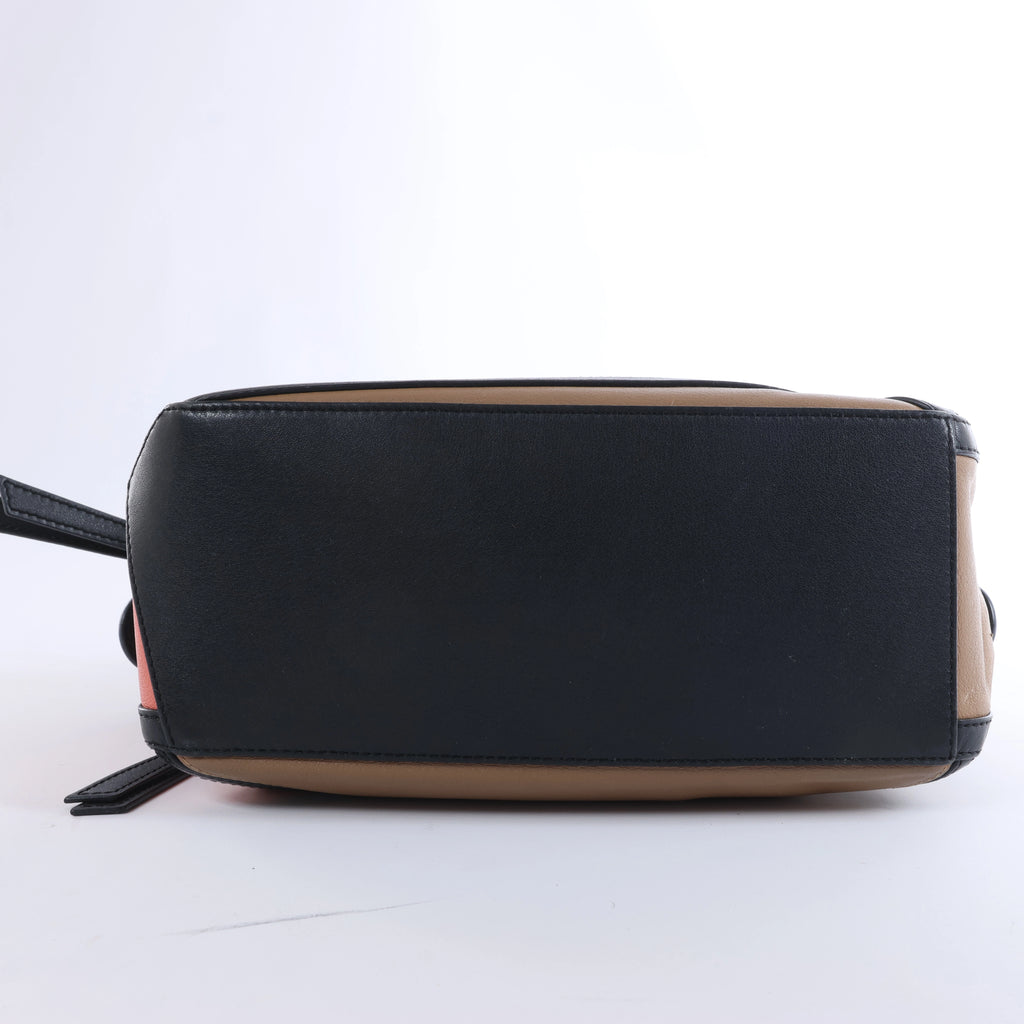 Loewe Puzzle Bag Small Leather 2 Way Handbag in Black x pink