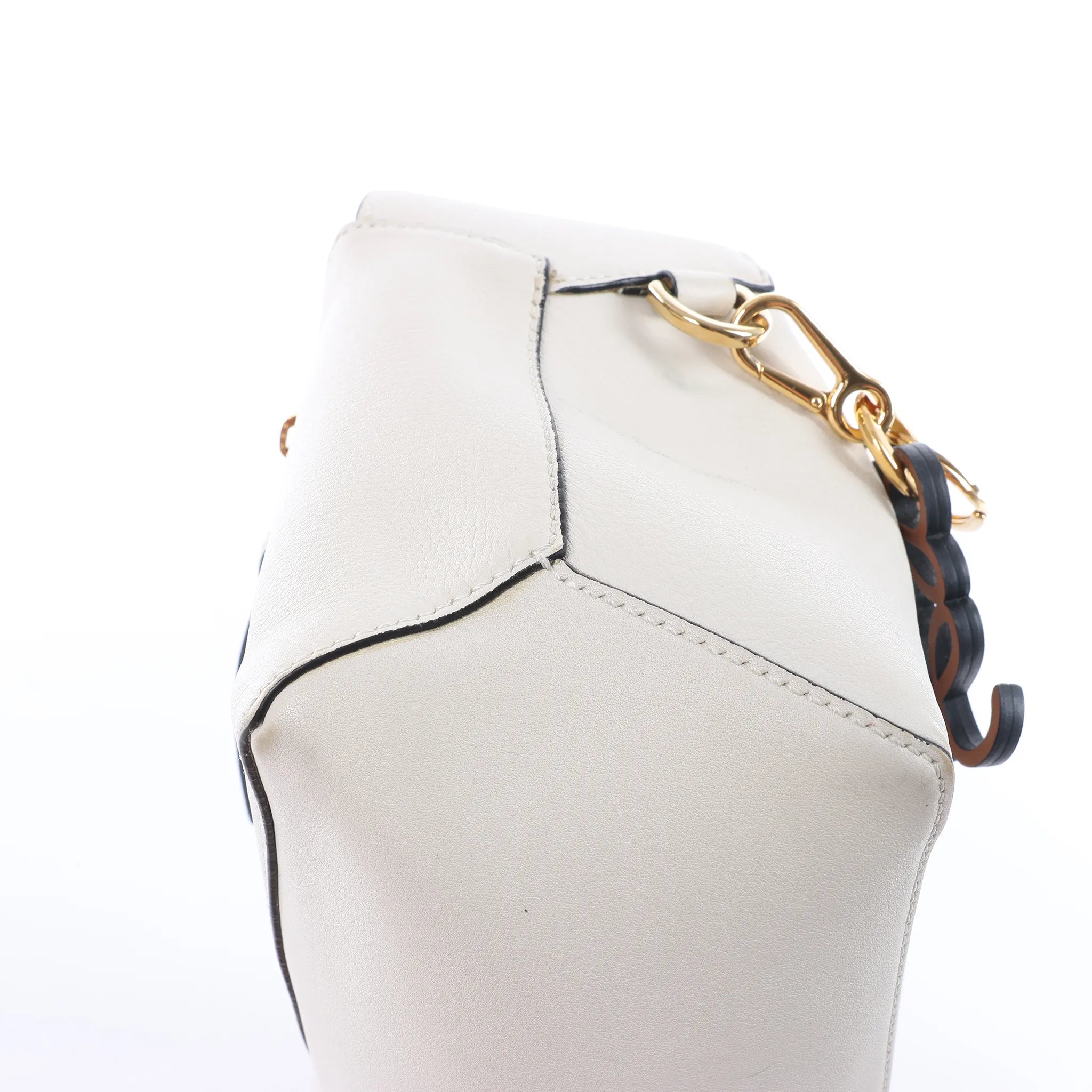 LOEWE Puzzle Hobo Leather Shoulder Bag in White