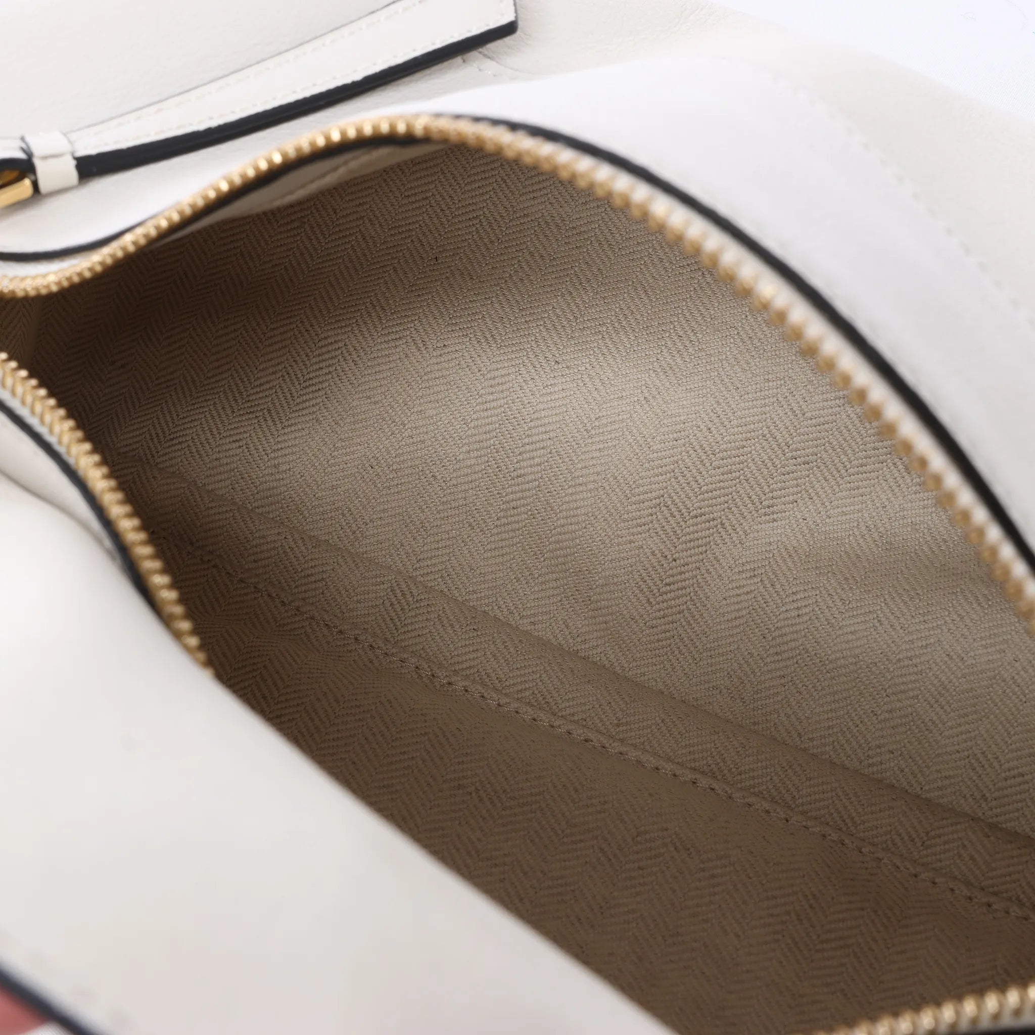 LOEWE Puzzle Hobo Leather Shoulder Bag in White