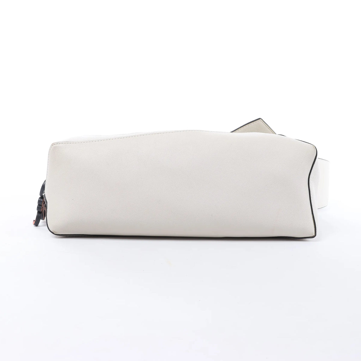 LOEWE Puzzle Hobo Leather Shoulder Bag in White