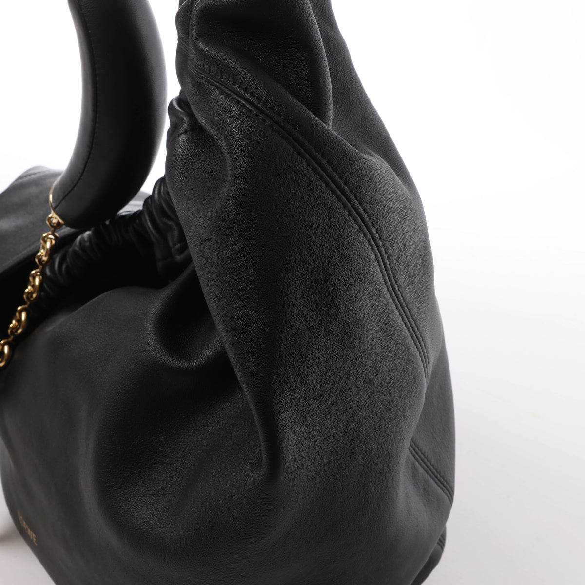 Loewe Squishy Bag Leather Chain Shoulder Bag in Black