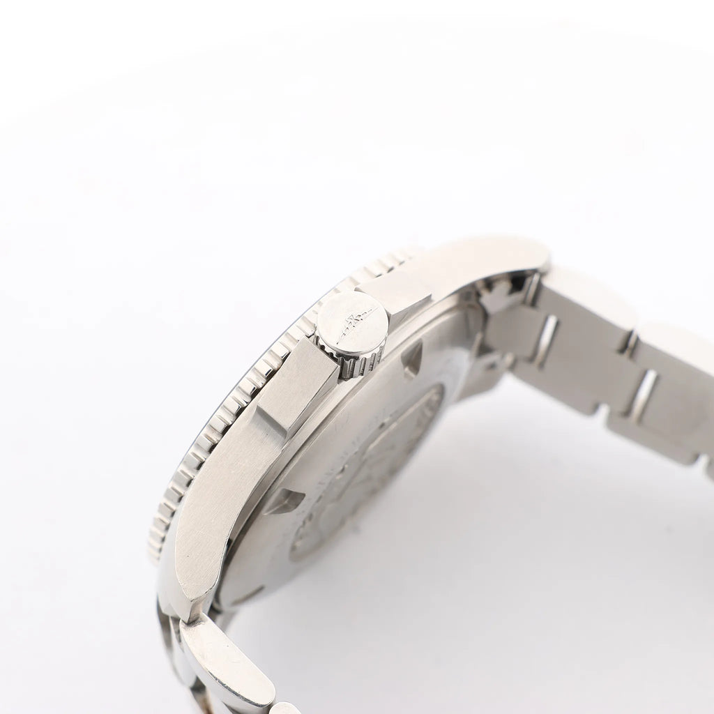 Longines HydroConquest L3.782.4 51494820 SS AT Watch with Black Dial
