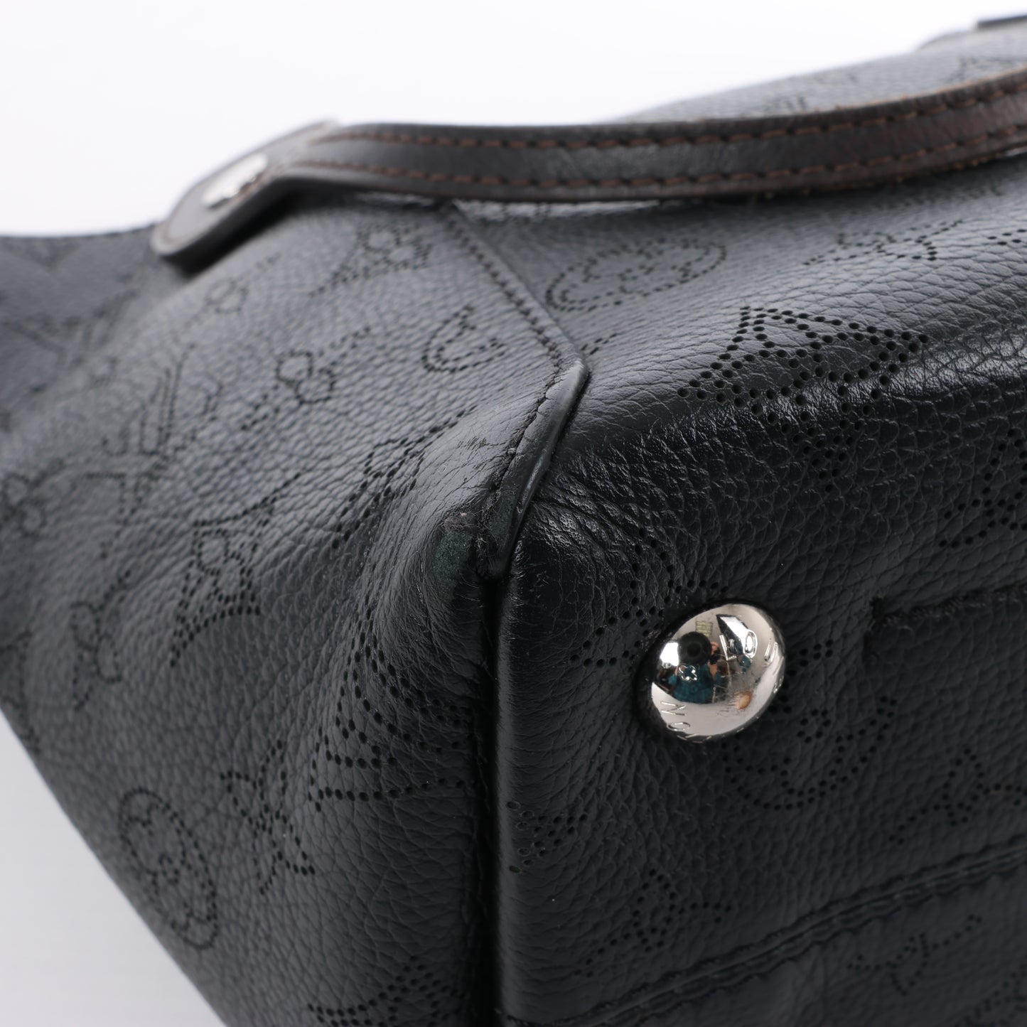 Louis Vuitton Hina Monogram Mahina Leather Shoulder Bag in Black M54350