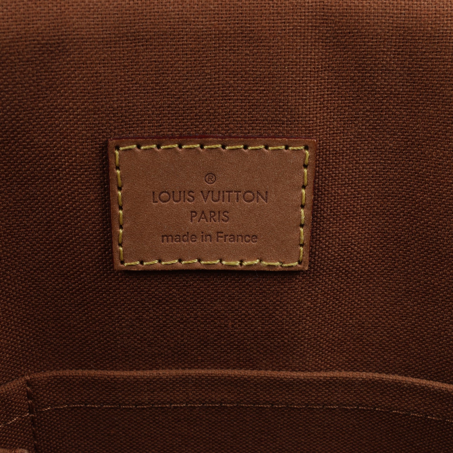 Louis Vuitton Monogram Canvas Tivoli GM Handbag M40144