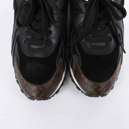 Baskets Louis Vuitton Runaway 22 ans en cuir et daim noir et marron, taille 38 EU.