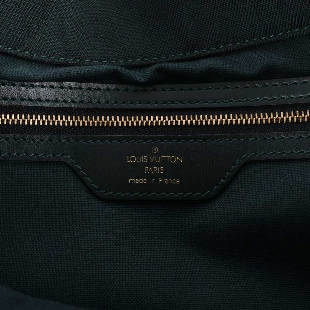 Louis Vuitton Viktor Taiga Leather Shoulder Bag in Green M30144