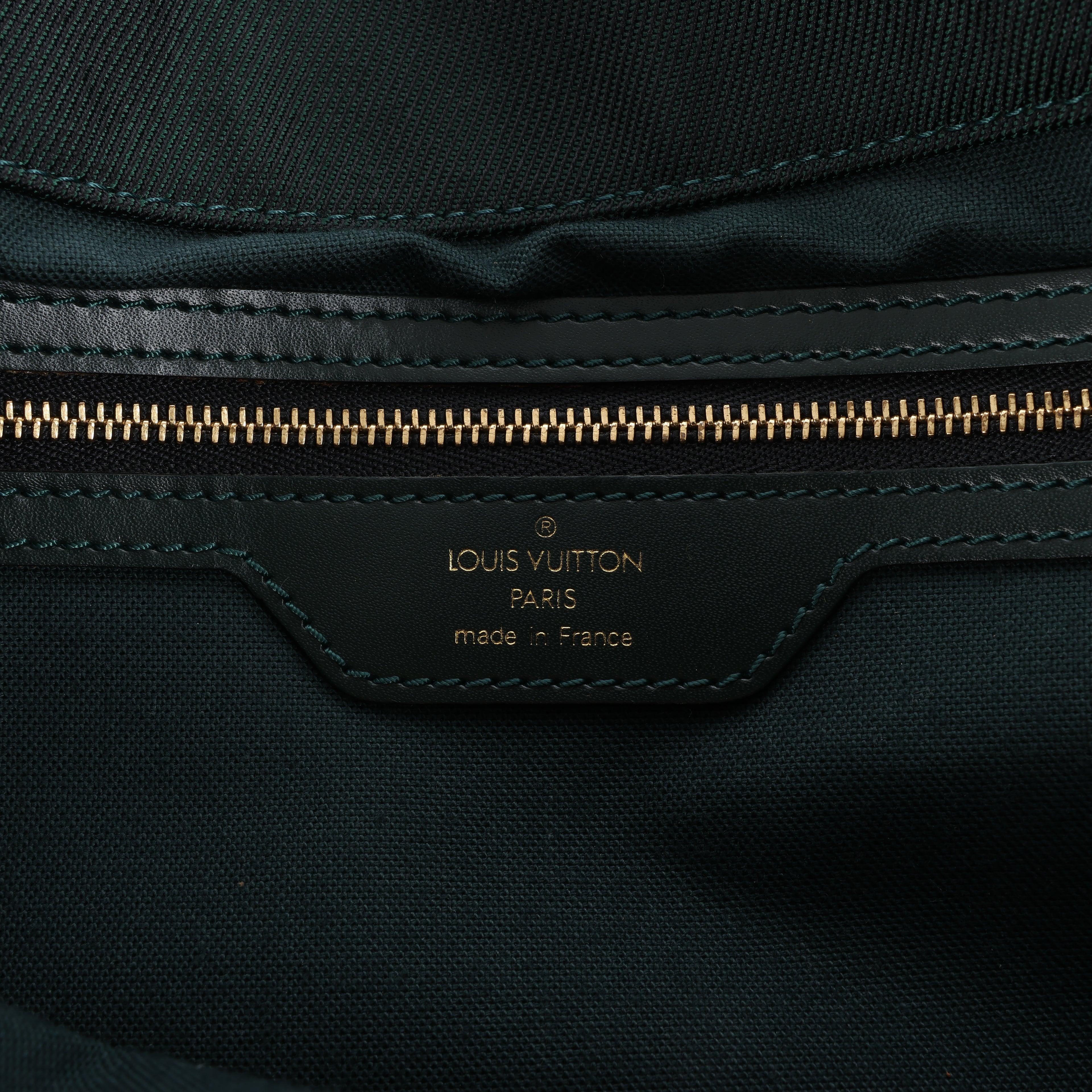 Louis Vuitton Viktor Taiga Leather Shoulder Bag in Green M30144