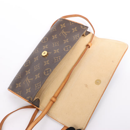 Louis Vuitton Monogram Canvas Pochette Twin GM Shoulder Bag M51852