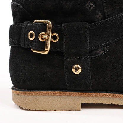 Louis Vuitton 12 years Suede Boots in Black, Size 40.5 EU