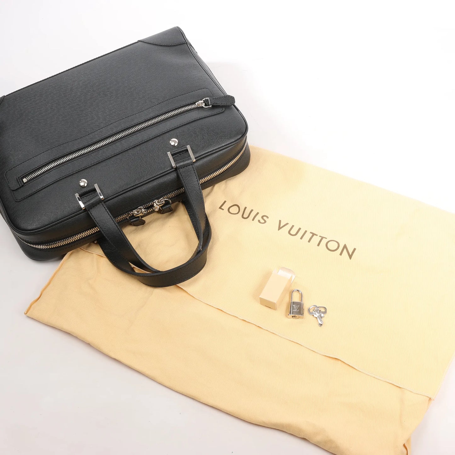 Sac à main Louis Vuitton Porte Alexander Taïga en cuir noir M31162
