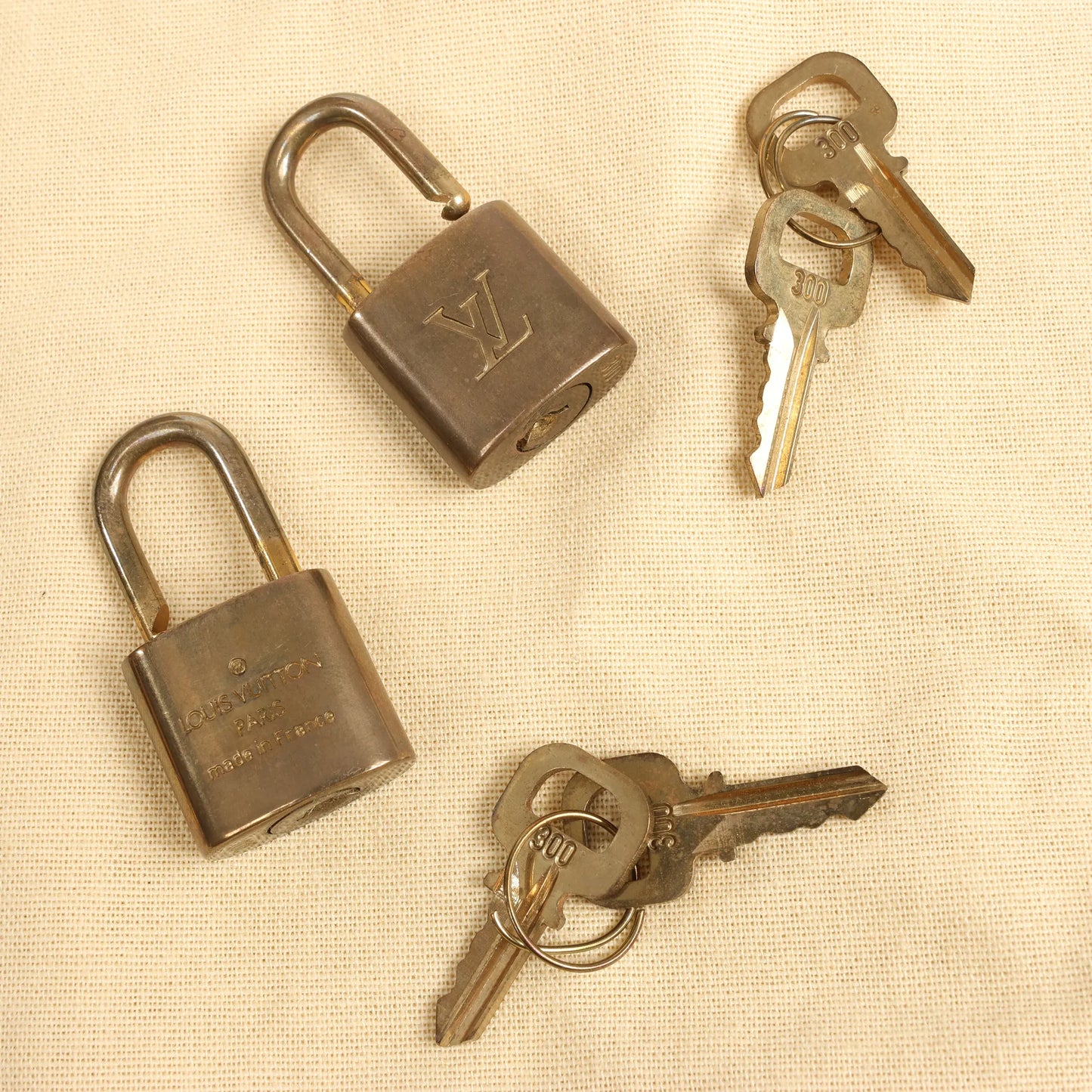 Louis Vuitton Alize Monogram Canvas 2 Poches Travel Bag in Brown M41399