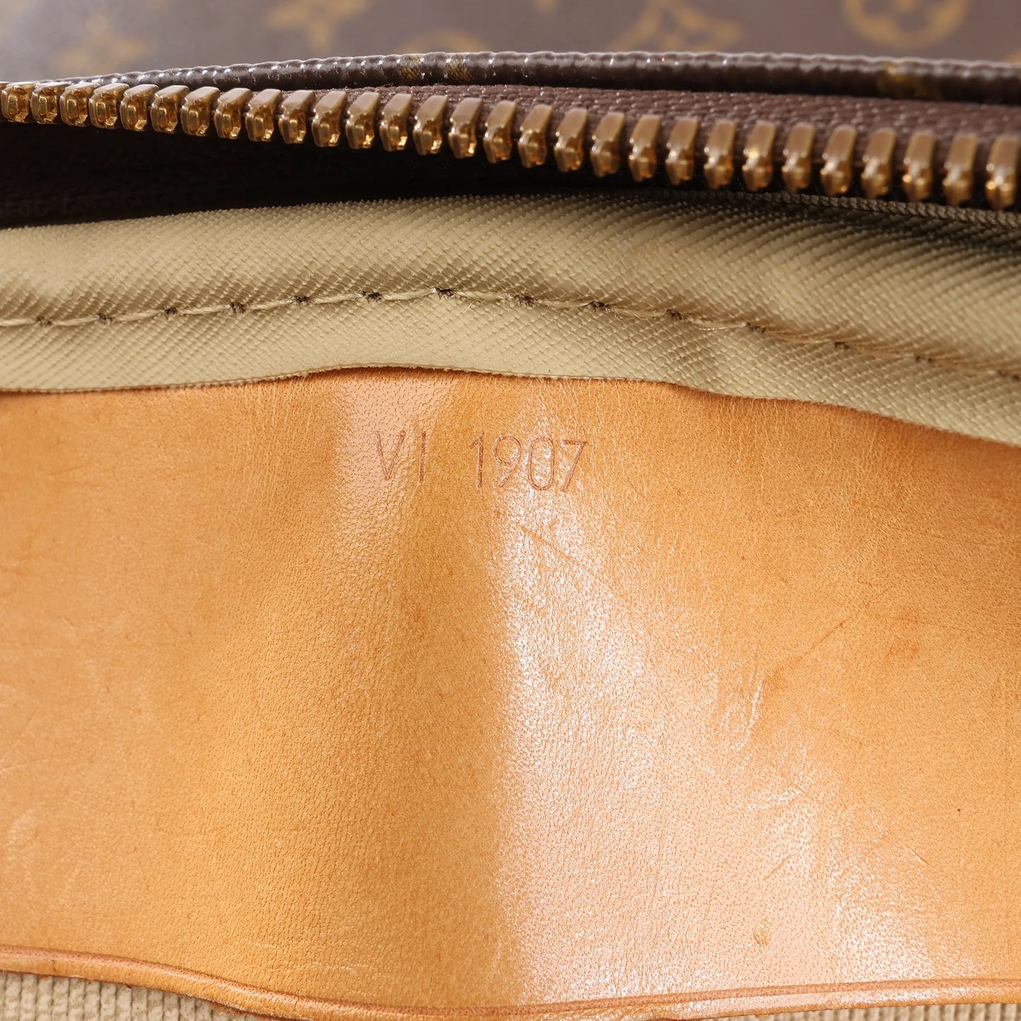 Louis Vuitton Monogram Canvas Alize 2 Poches Travel Bag M41399