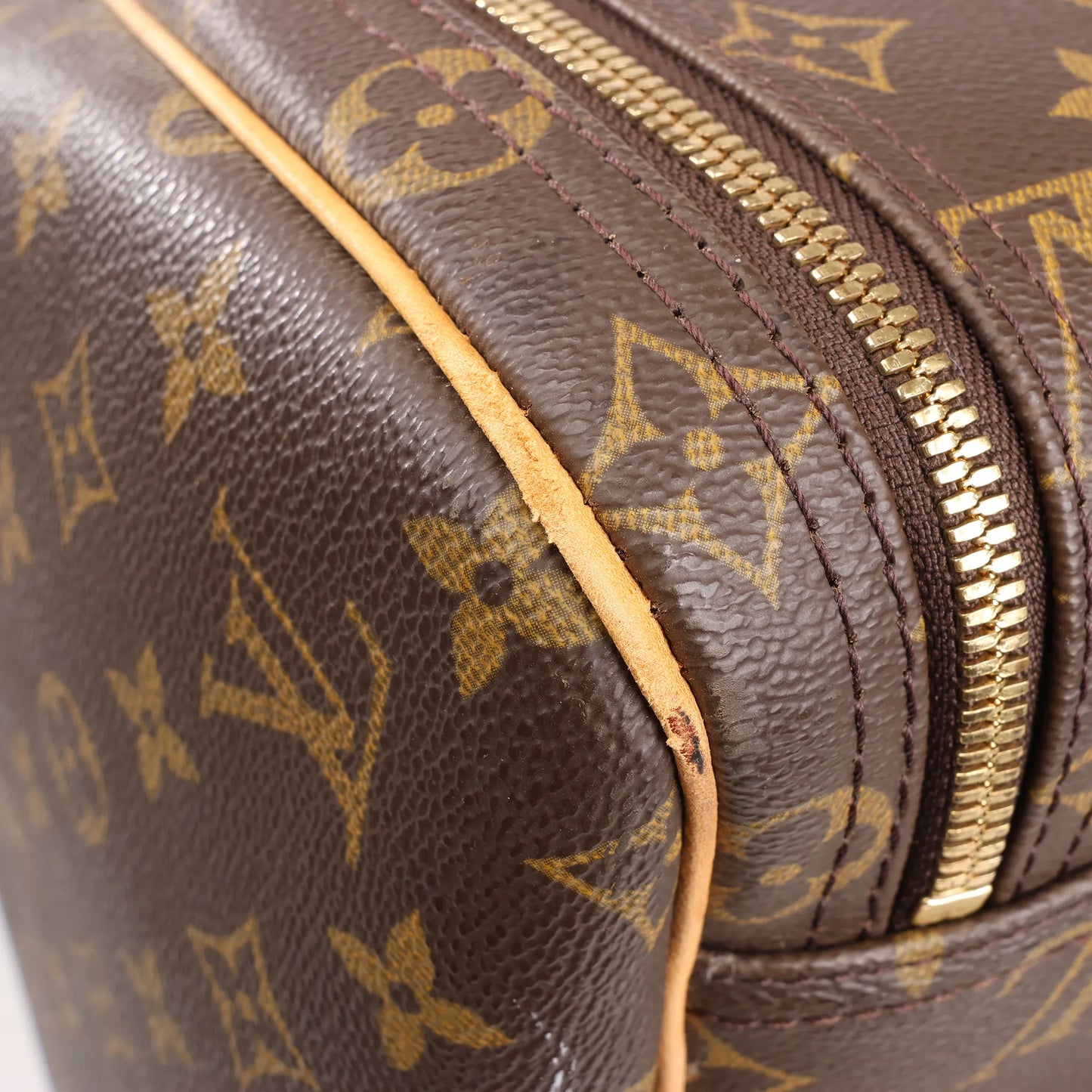 Louis Vuitton Alize Monogram Canvas 2 Poches Travel Bag in Brown M41399
