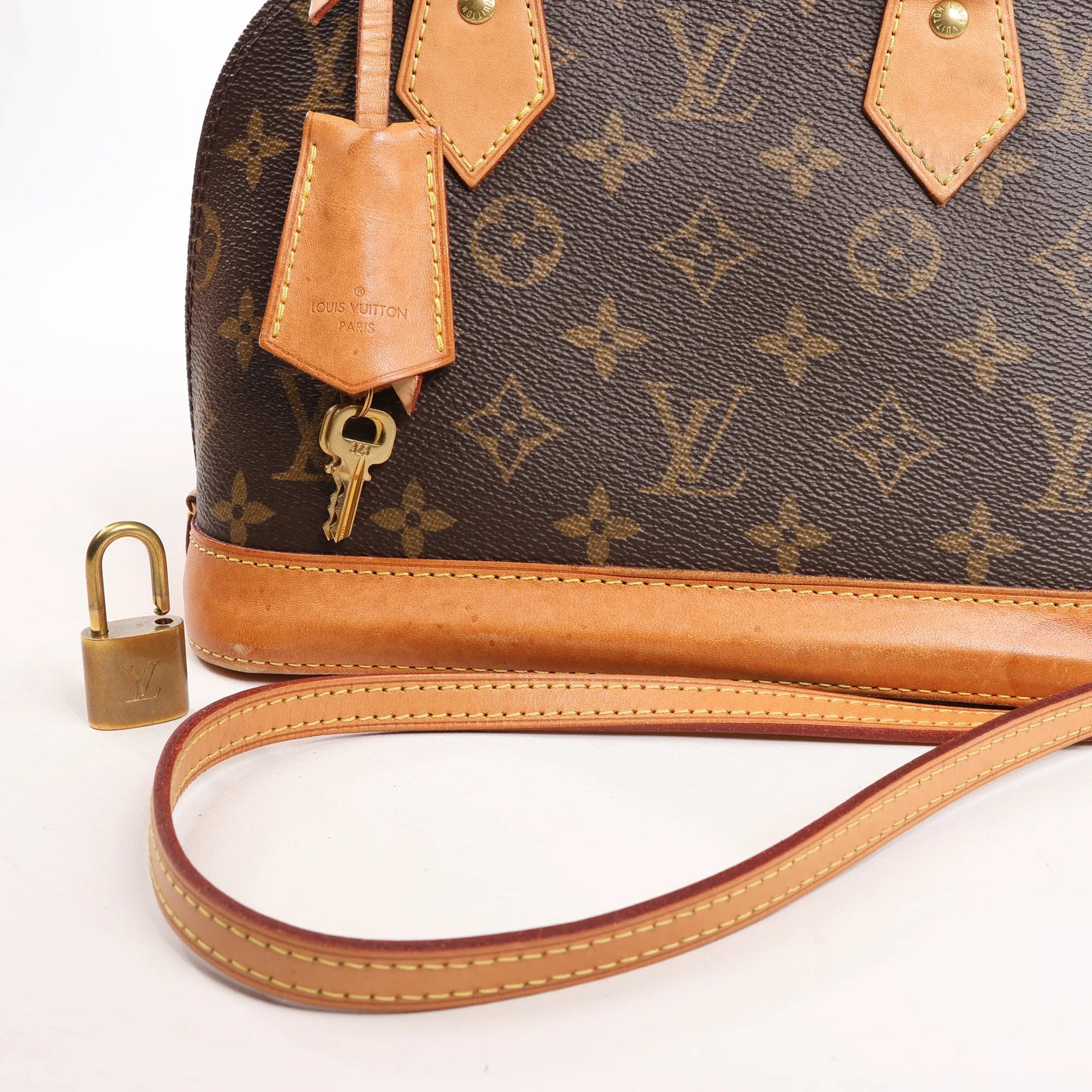 Louis Vuitton Alma BB Monogram Canvas 2Way Handbag in Brown M53152