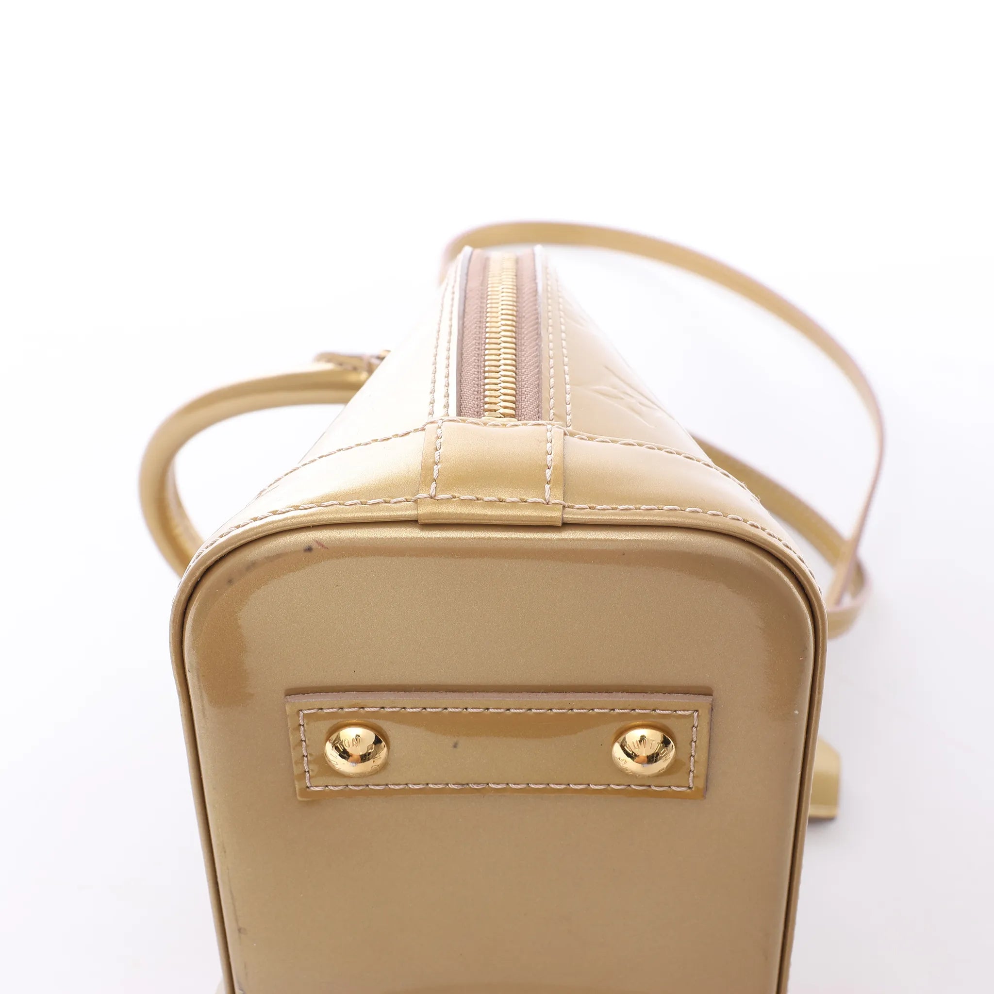 Louis Vuitton Alma BB Monogram Vernis 2Way Handbag in Gold M91677