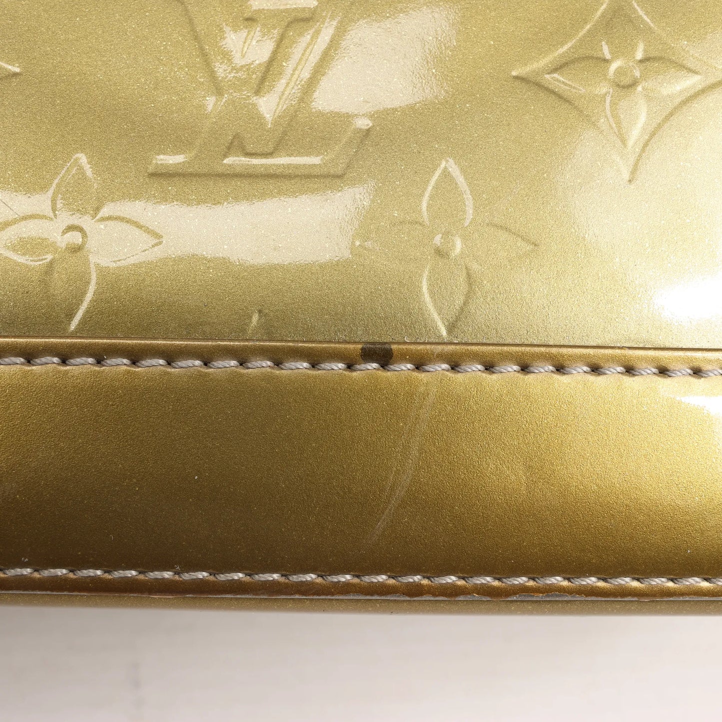 Louis Vuitton Alma BB Monogram Vernis 2Way Handbag in Gold M91677