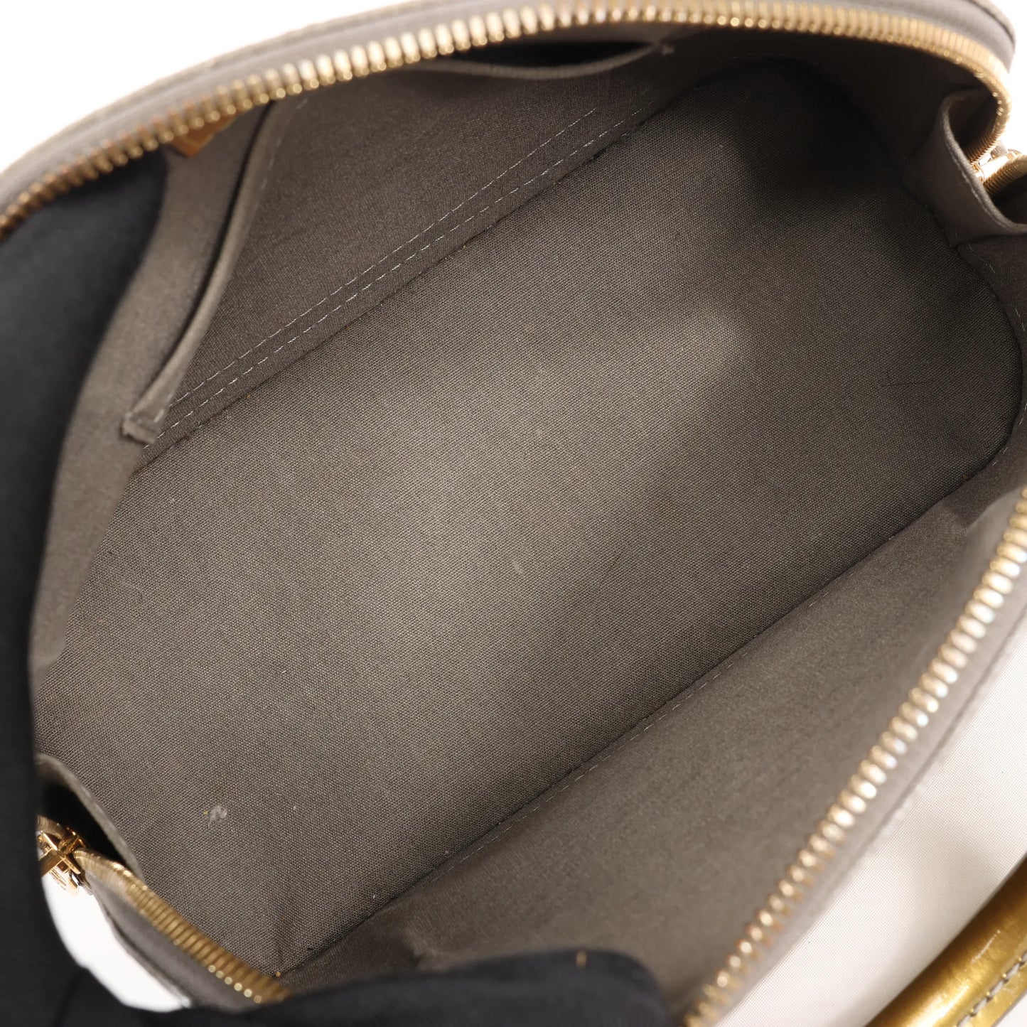 Louis Vuitton Alma BB Monogram Vernis 2Way Handbag in Gold M91677