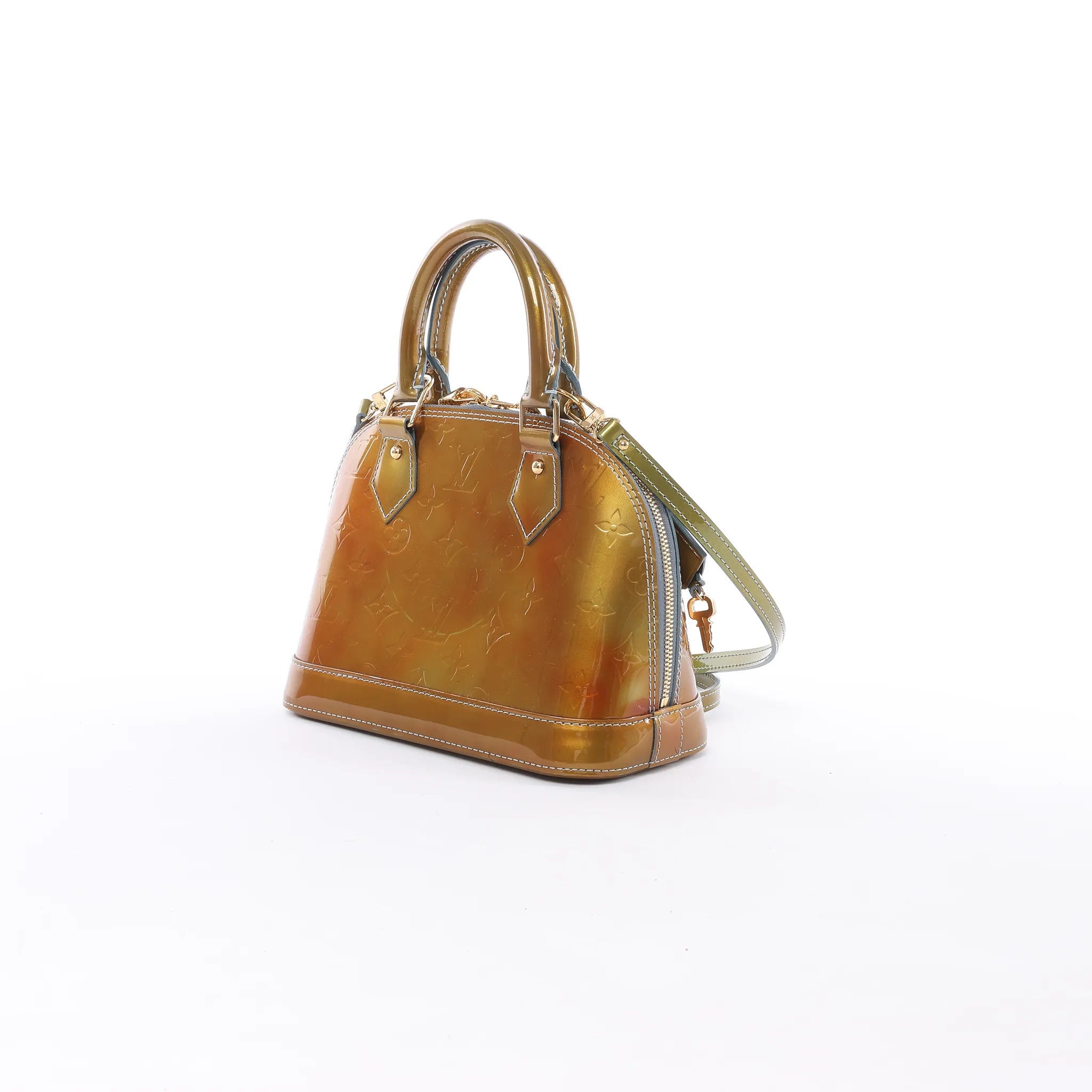 Bolso de mano Louis Vuitton Alma BB Monogram Vernis 2Way en dorado M91677