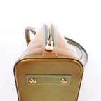 Bolso de mano Louis Vuitton Alma BB Monogram Vernis 2Way en dorado M91677