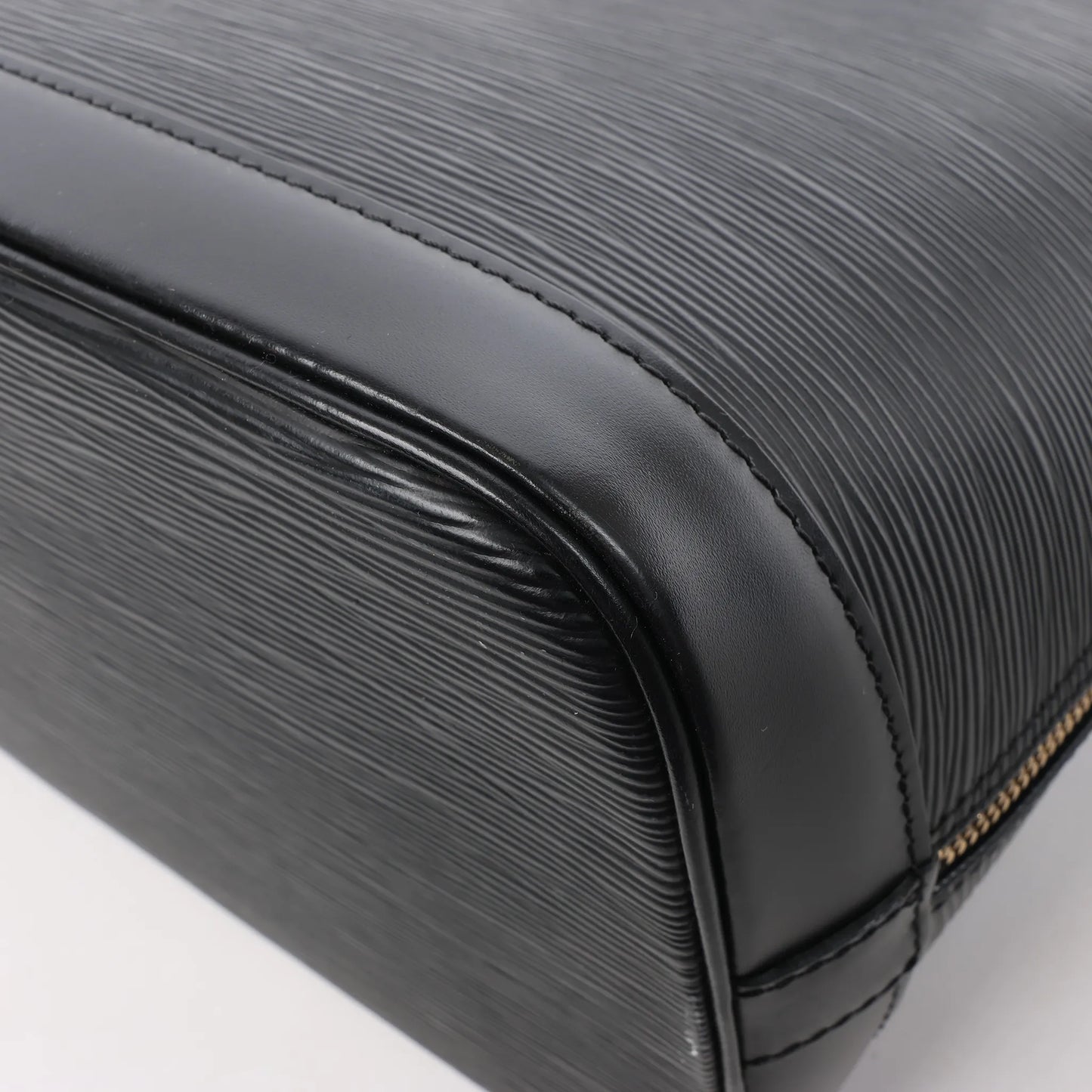 Sac à main Louis Vuitton Alma en cuir Epi noir M40302