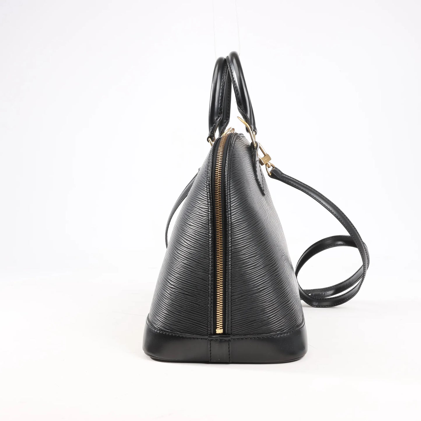 Louis Vuitton Epi Leather Alma PM 2Way Handbag in Black M52142