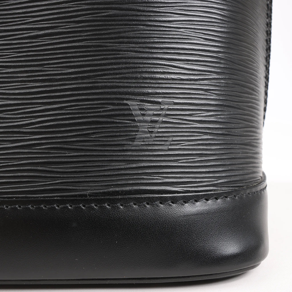 Louis Vuitton Epi Leather Alma PM Handbag in Black M52142