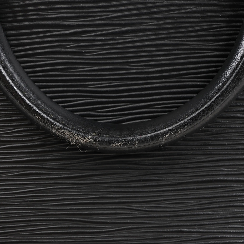 Louis Vuitton Epi Leather Alma PM Handbag in Black M52142