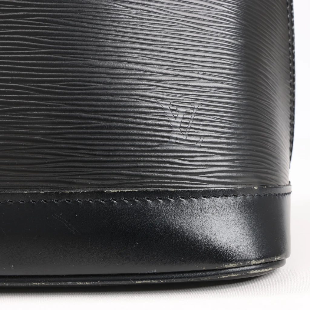 Louis Vuitton Epi Leather Alma PM Handbag in Black M52142