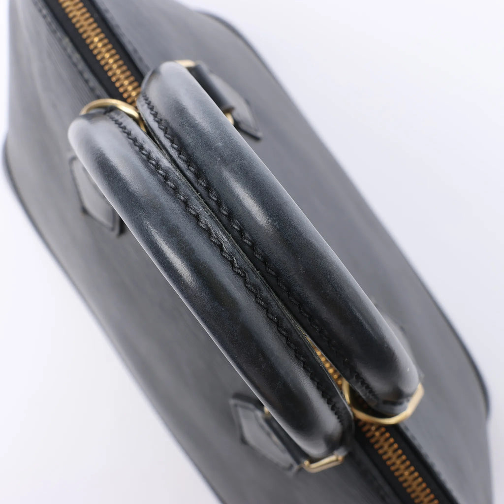 Louis Vuitton Alma PM Epi Leather Handbag in Black M52142