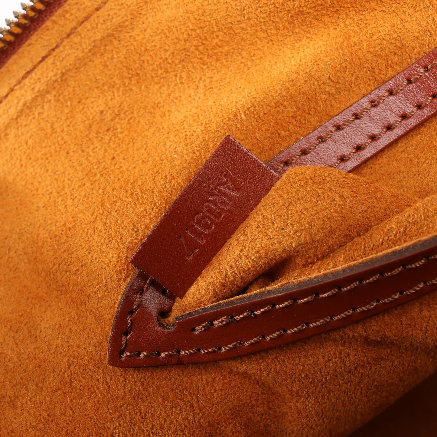 Louis Vuitton Epi Leder Alma PM 2Way Handtasche in Braun M52143