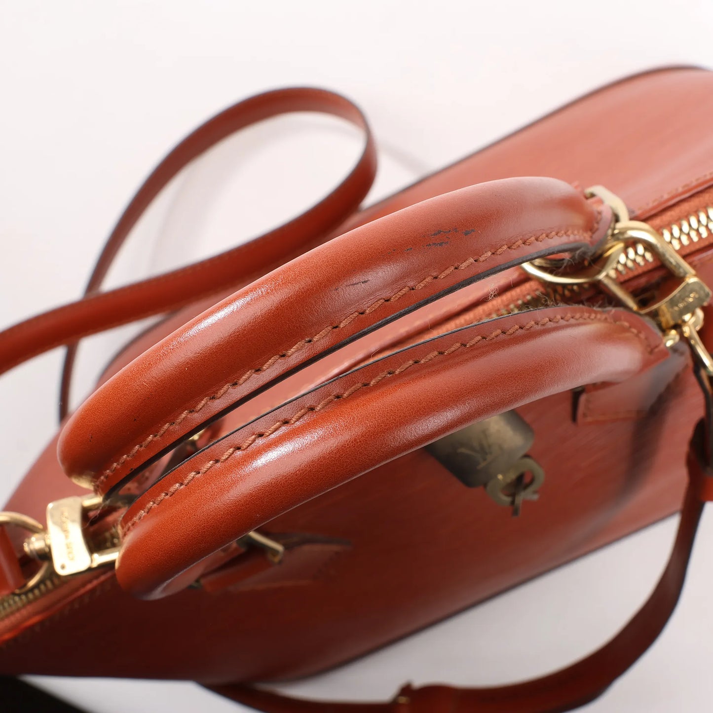 Louis Vuitton Epi Leather Alma PM 2Way Handbag in Brown M52143