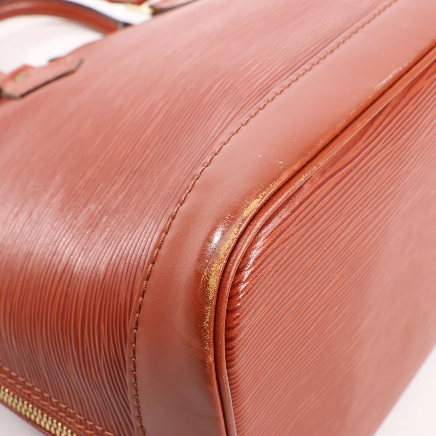 Louis Vuitton Epi Leather Alma PM 2Way Handbag in Brown M52143