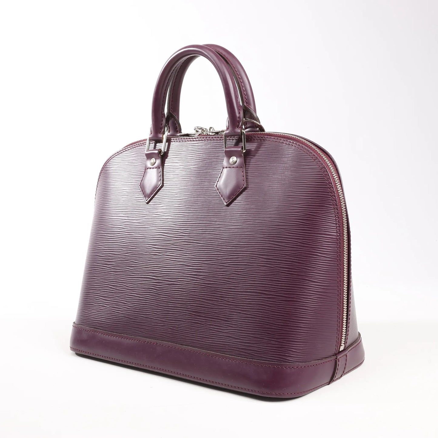 Louis Vuitton Alma Epi Leather Handbag in Purple M5280K