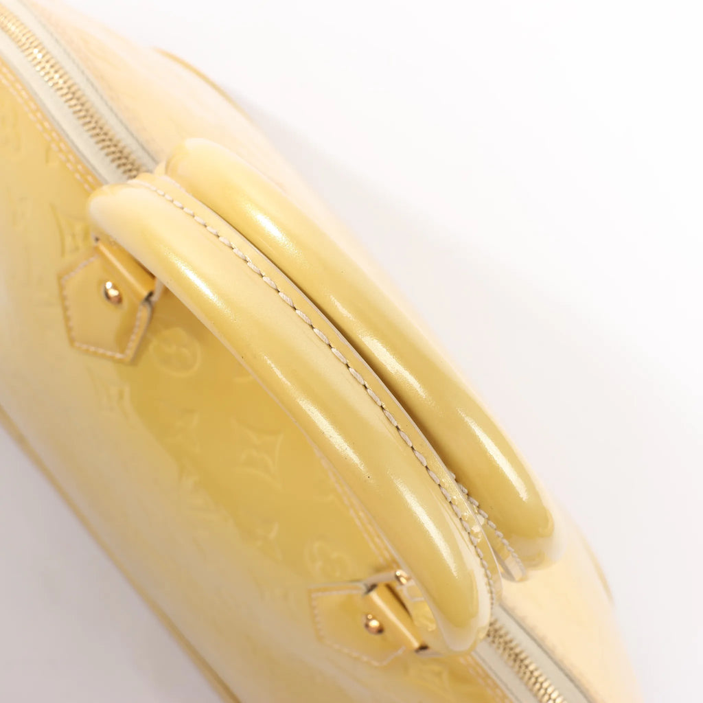 Louis Vuitton Alma GM Vernis Leather Handbag in Yellow M91450