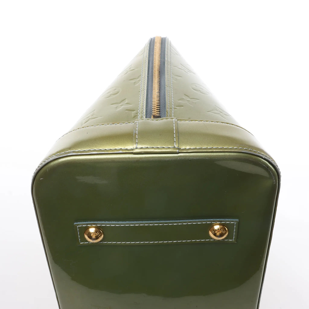Louis Vuitton Alma GM Vernis Leather Handbag in Green M91558