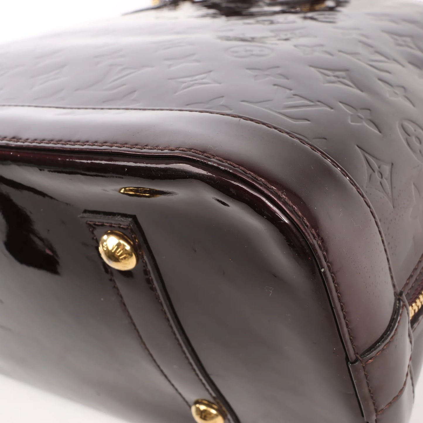 Louis Vuitton Vernis Alma GM Handbag in Burgundy M91687