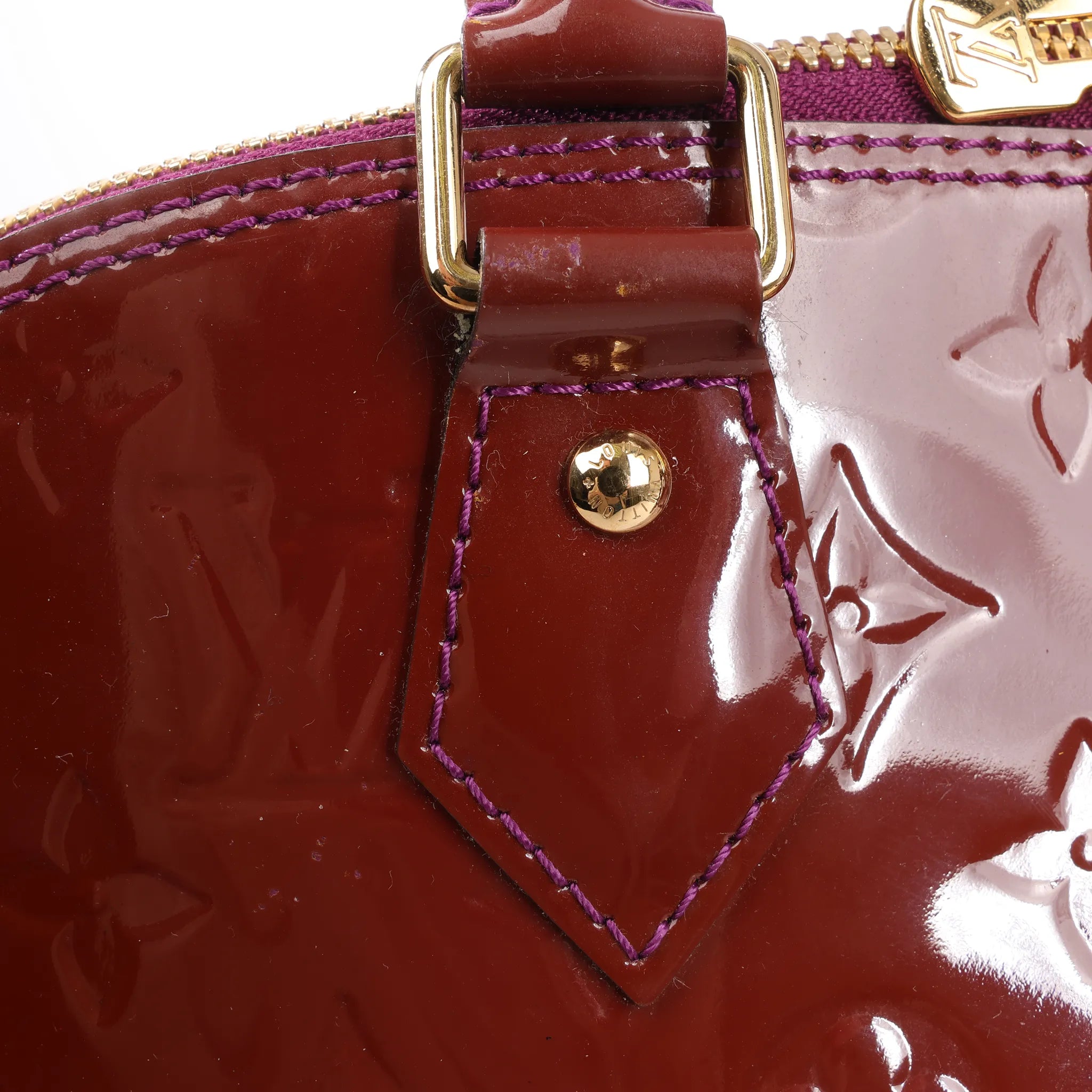 Louis Vuitton Alma GM Vernis Handbag in Burgundy M93594