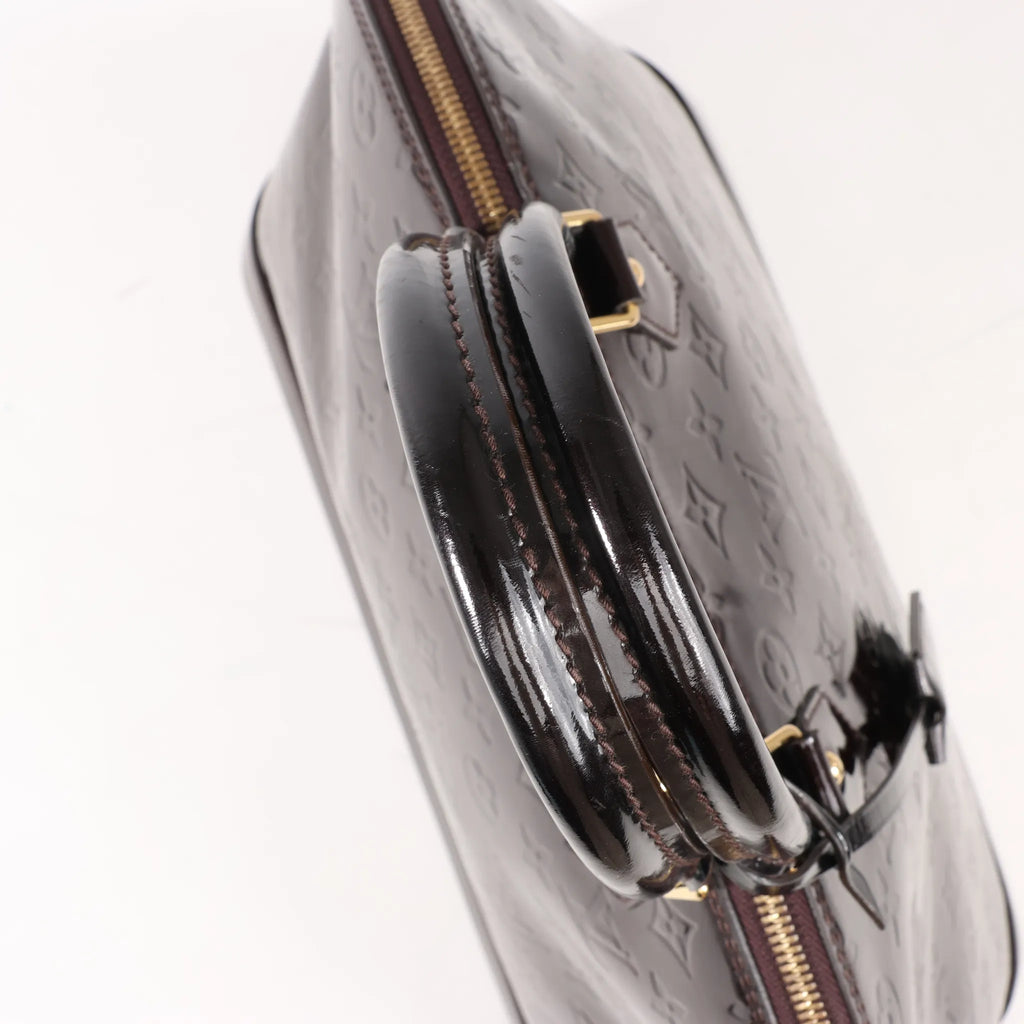 Louis Vuitton Vernis Alma GM Handbag in Amarante M93595