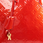 Louis Vuitton Alma GM Vernis Leather Handbag in Red M93596