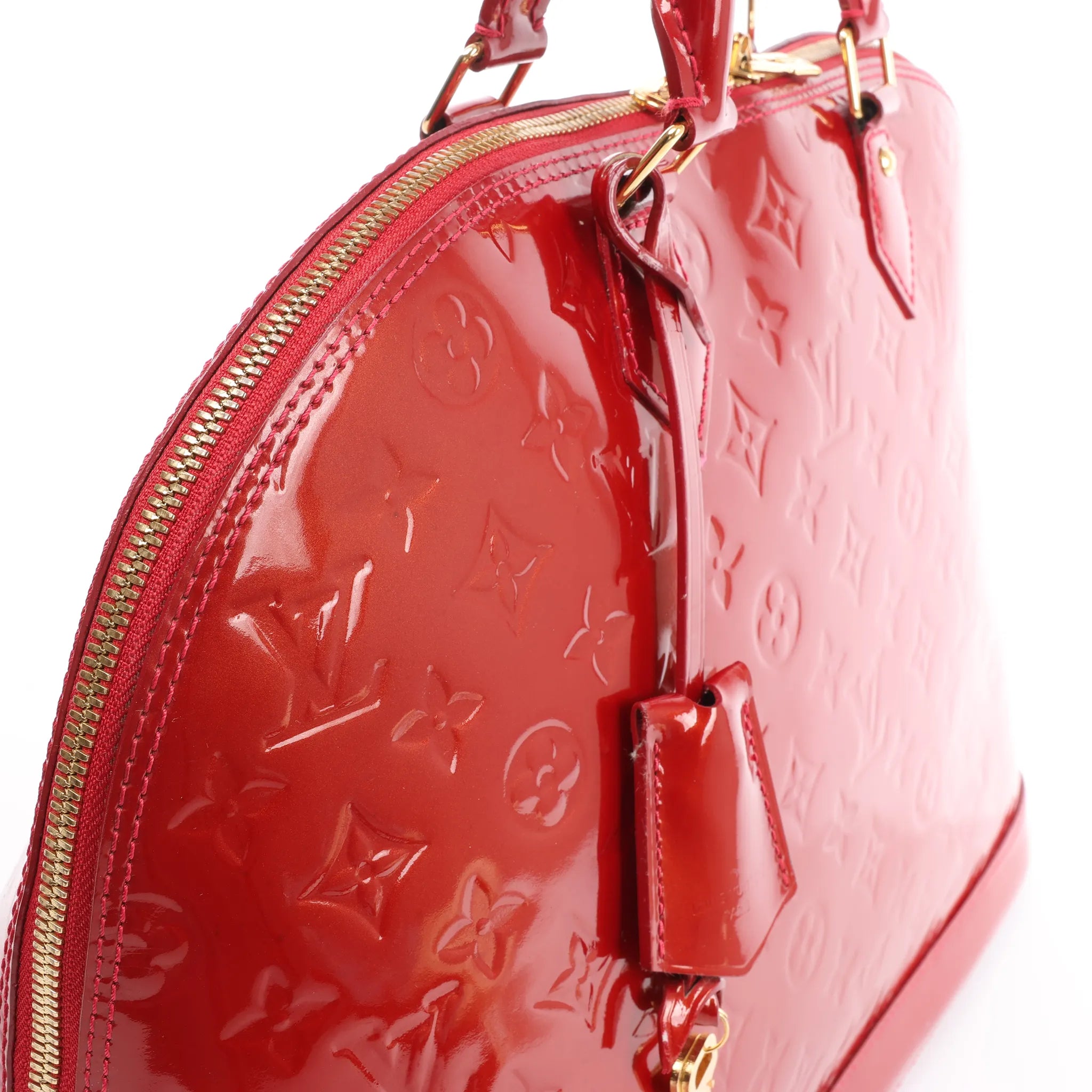 Louis Vuitton Alma GM Vernis Leather Handbag in Red M93596