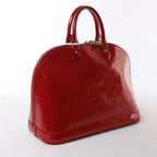 Louis Vuitton Alma GM Vernis Leather Handbag in Red M93596