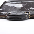 Louis Vuitton Alma MM Vernis Leather 2 Way Handbag in Amarante M90024