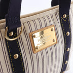Bolso de hombro LockMe de Louis Vuitton en negro